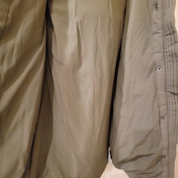 Abercrombie & Fitch Long Puffer Jacket - Picture 13 of 16